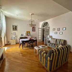Apartment Crystal House