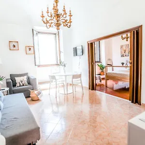 Apartment Orti 27 Trastevere - Vacation M&d