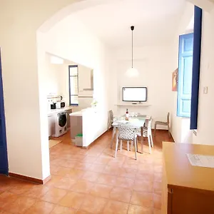 Apartment Colosseum Super Family
